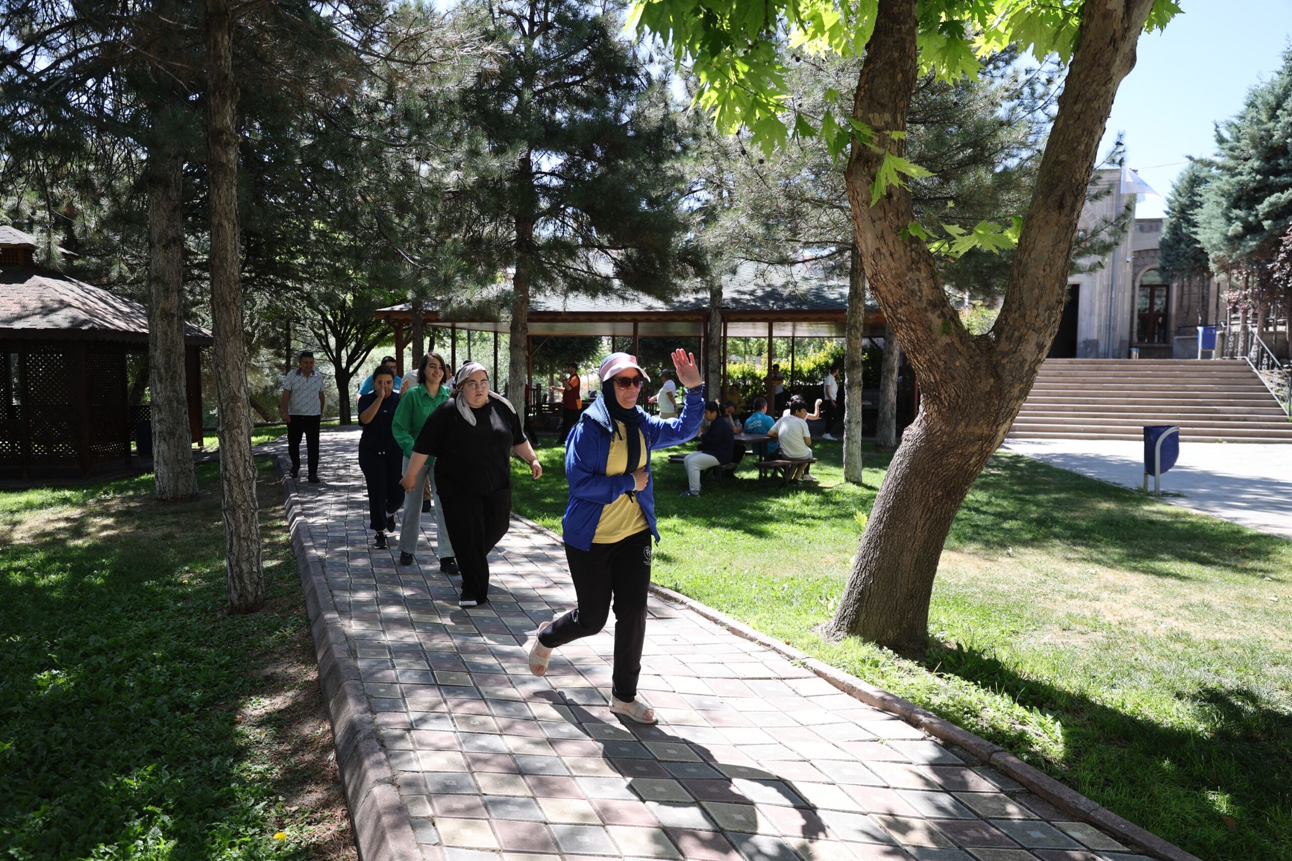 Nev Bel Özel Bi̇reyler 003