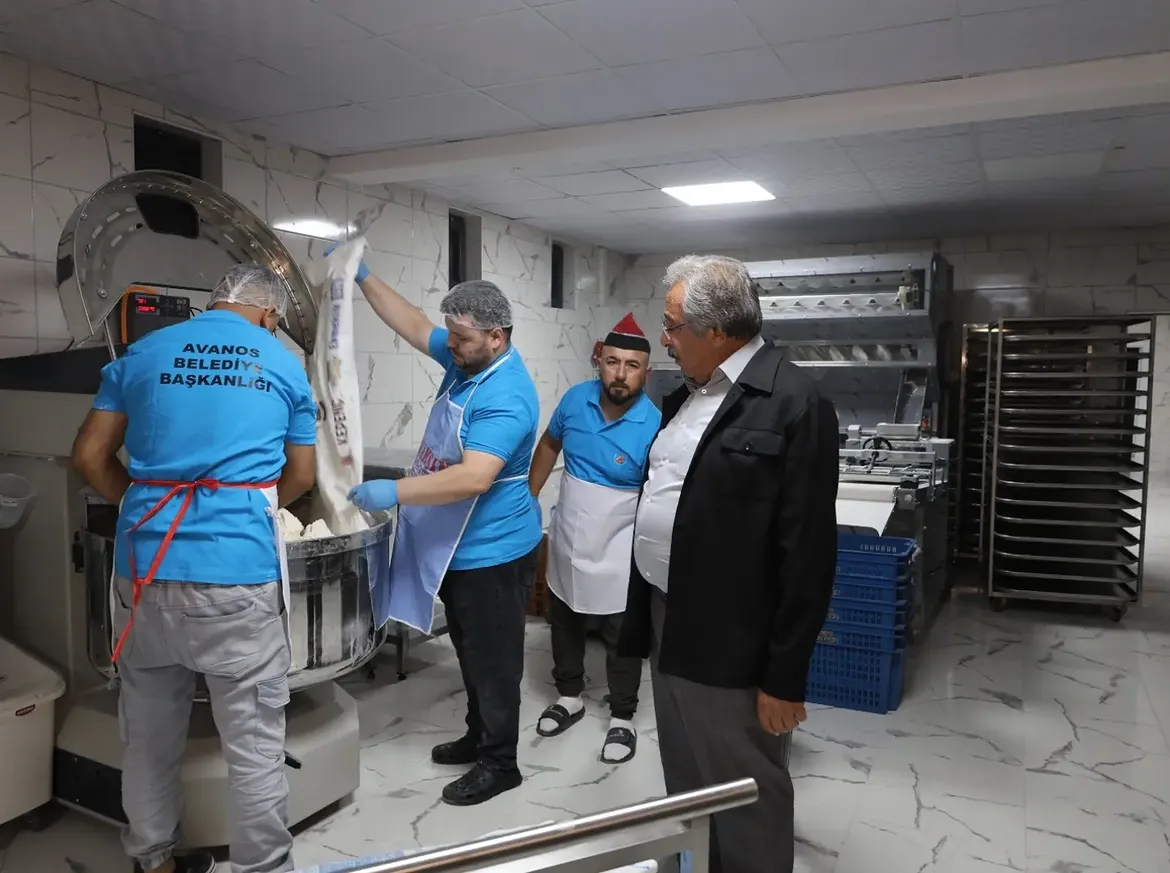 Vatandaşlarimiza Duyurulur Avanos Beledi̇yesi̇ Halk Ekmek Sofralardaki̇ Yeri̇ni̇ Aldibelediye Başka (1)
