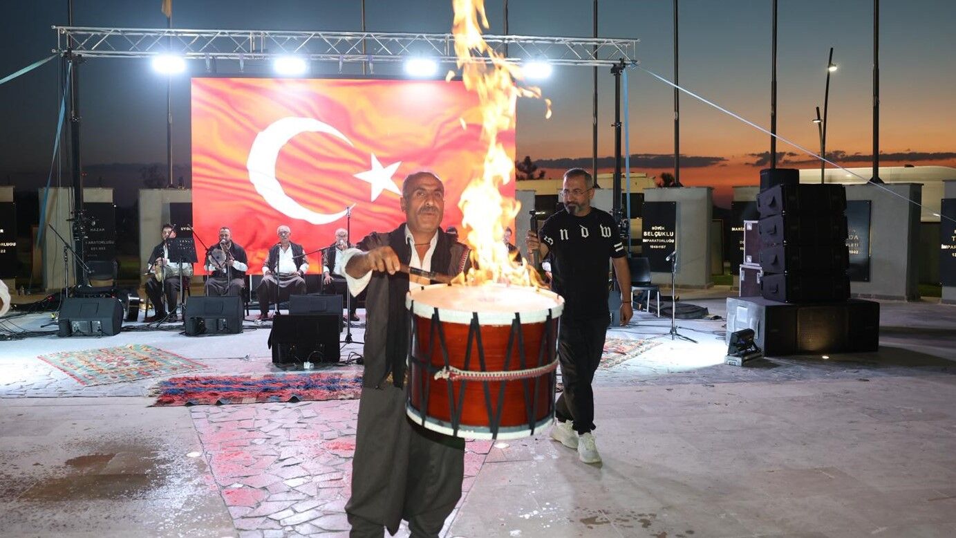 Nev Bel Yaz Akşami Buluşmasi 001 (20)
