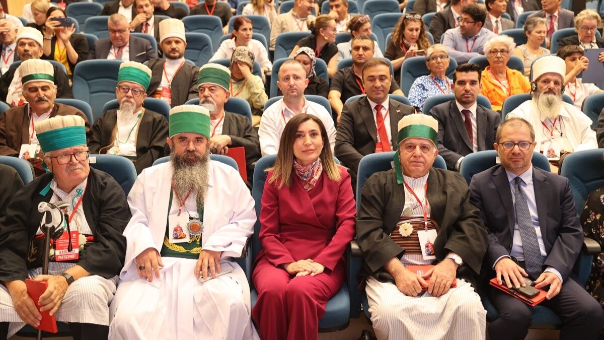 Aa 20260904 42383207 42383201 Tarihten Gunumuze Anadolu Ve Balkanlarda Bektasilik Forumu Hacibektasta Duzenlendi (1)-1