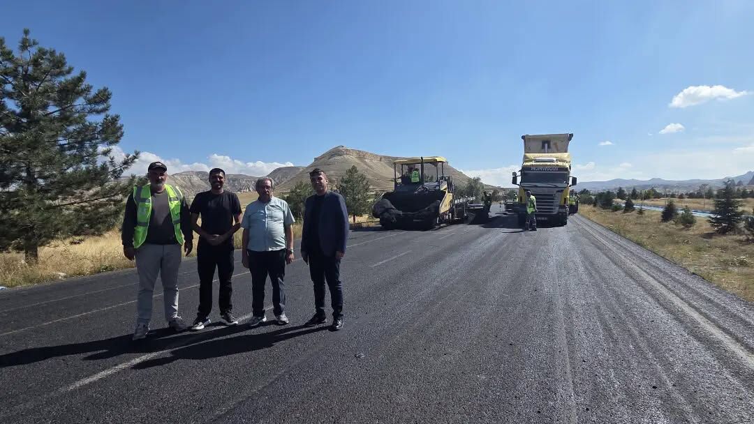 Avanos–Çavuşin Yolunda Asfalt Çalışmalar Devam Ediyor1