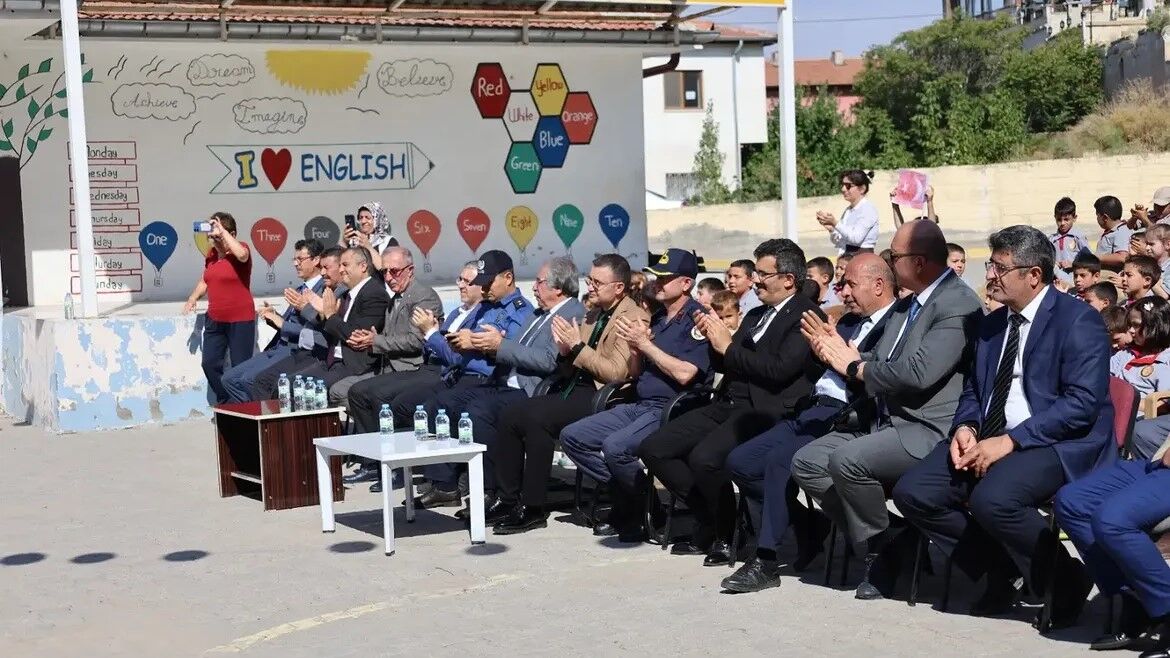 İlköğreti̇m Haftasi Alaaddi̇n İlkokulu’nda Kutlandi2026 2027 Eğitim Öğretim Yılı İlköğretim Hafta (1)