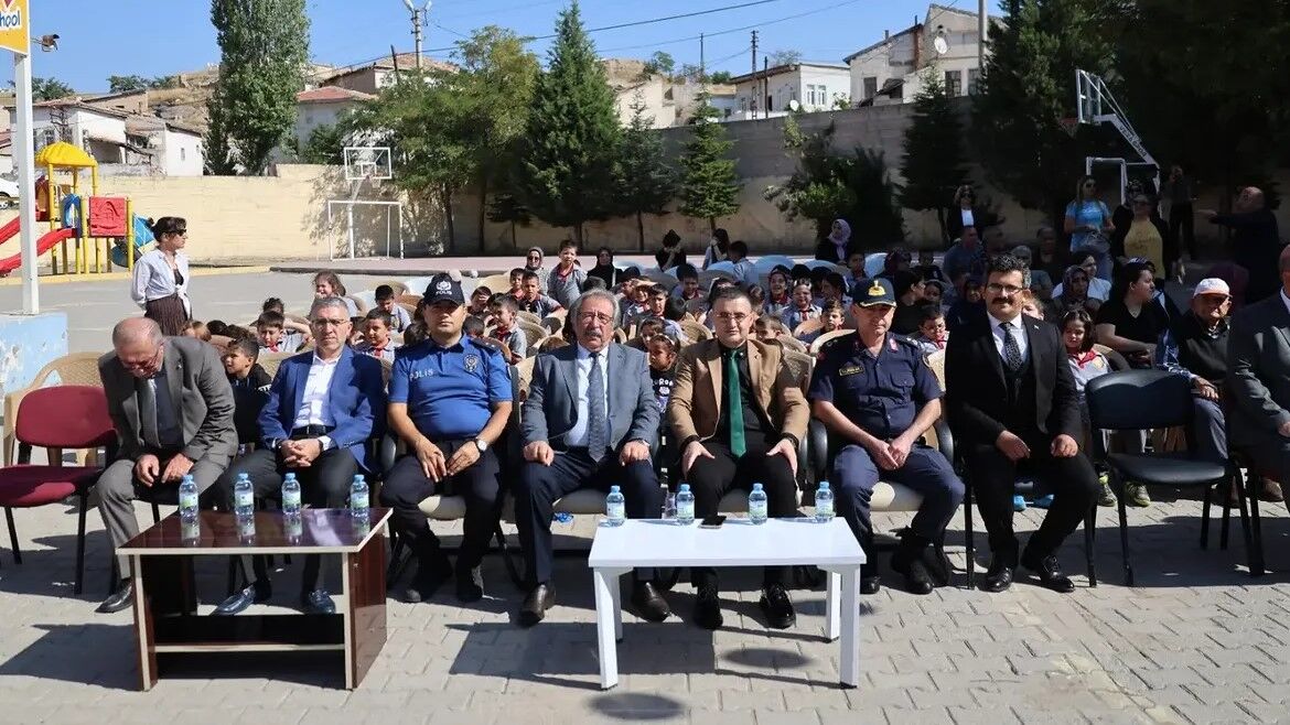 İlköğreti̇m Haftasi Alaaddi̇n İlkokulu’nda Kutlandi2026 2027 Eğitim Öğretim Yılı İlköğretim Hafta (2)