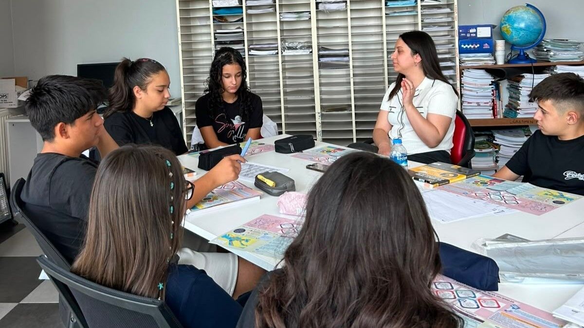 Simya Koleji’nde LGS hazırlıkları planlı çalışmalarla sürüyor