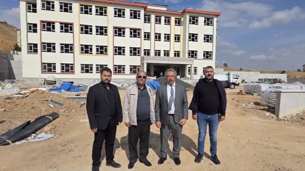 Başkan Sarıtaş, Avanos 2. Etap Toki̇ Ve Okul Inşaatını Inceledi (1)