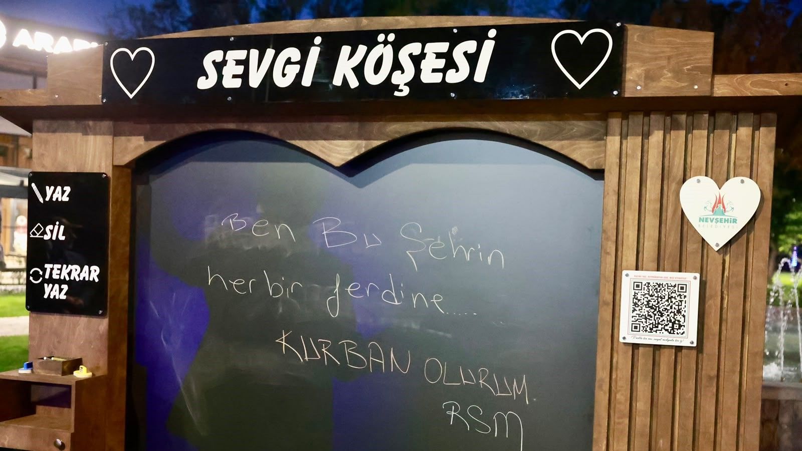 Nev Bel Sevgi̇ Köşesi̇ 002